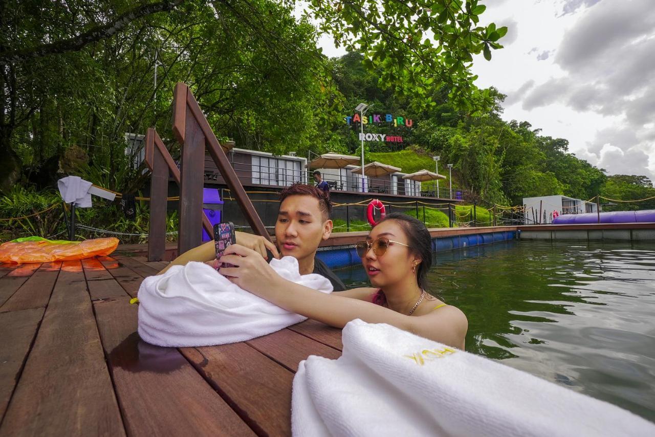 Roxy Tasik Biru Resort City Bau 외부 사진