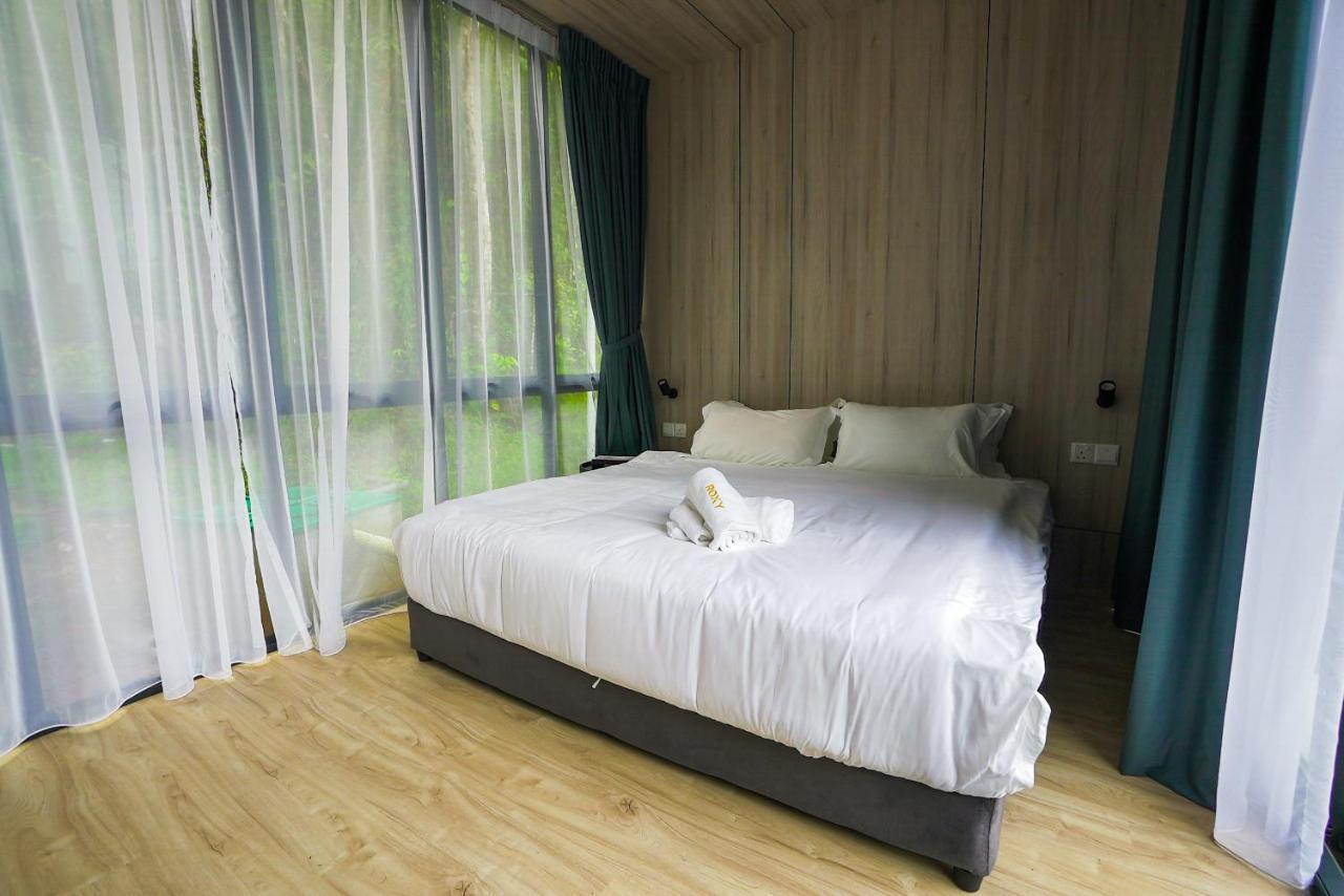 Roxy Tasik Biru Resort City Bau 외부 사진